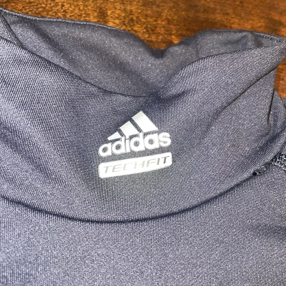 Adidas Tech Fit ClimaWarm Shirt Size Small Fitted Black Long Sleeve Mens
